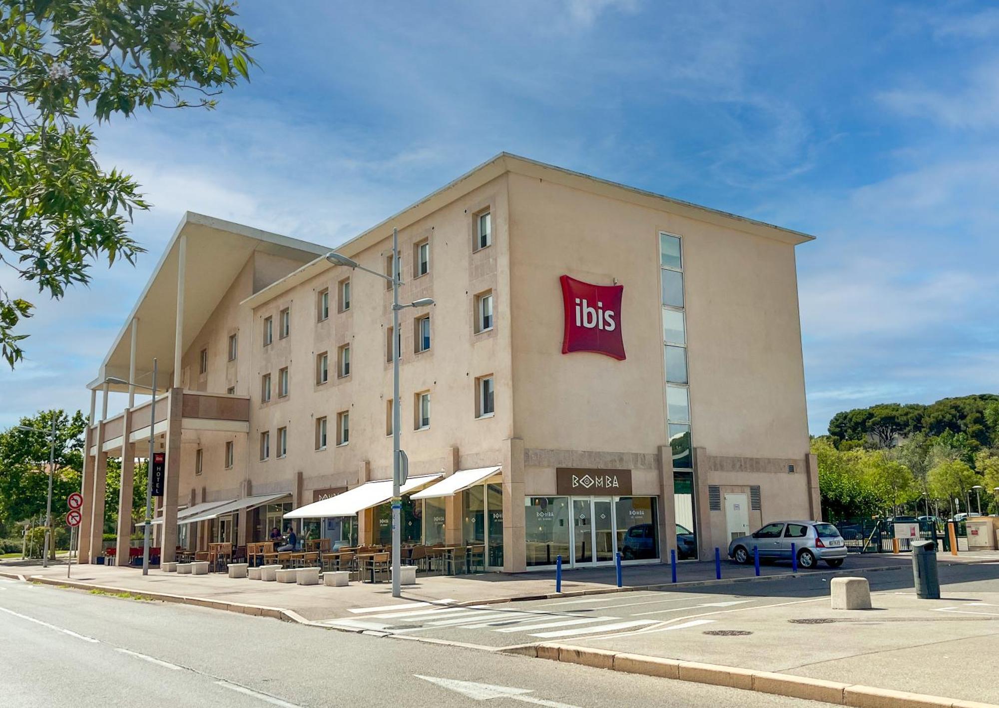 Ibis Martigues Centre Hotel Ngoại thất bức ảnh